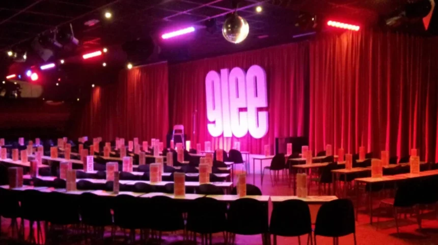 Comedians in Wales Is the Welsh Stand-Up Comedy Scene Booming