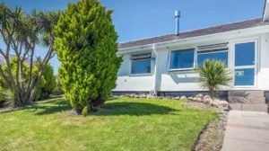 What Defines the Market for Holiday Cottages Abersoch North Wales