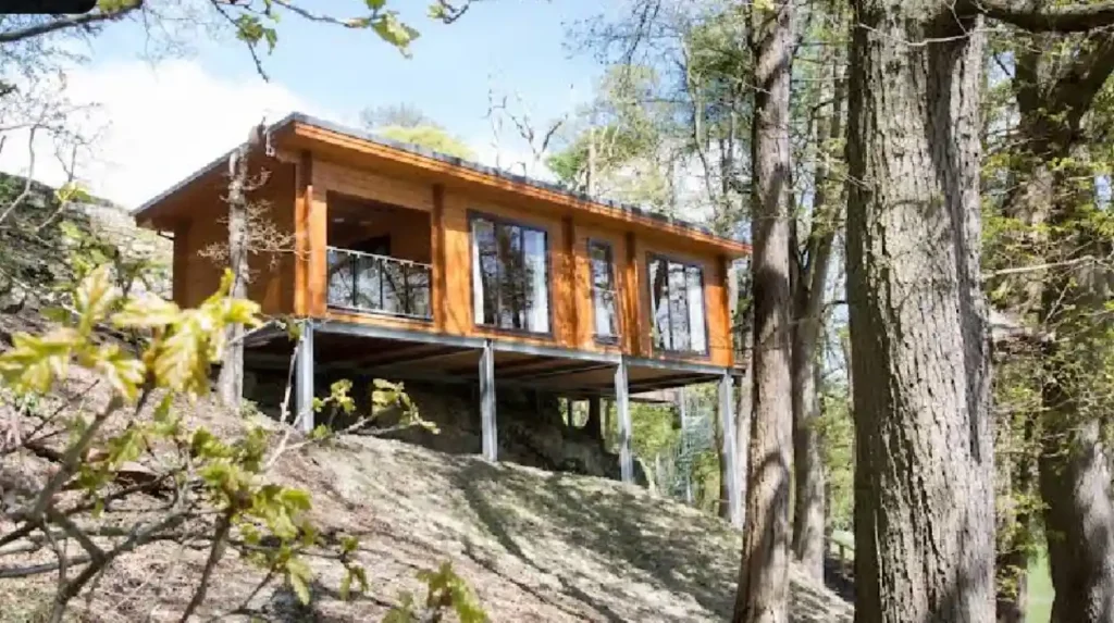 Why Are Wooden Cabins Wales Becoming the Supreme Travel Trend