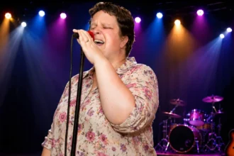 https://edinburghdaily.co.uk/national/blind-singer-ms-sunny-sarah-pursues-music-industry-success-in-liverpool/