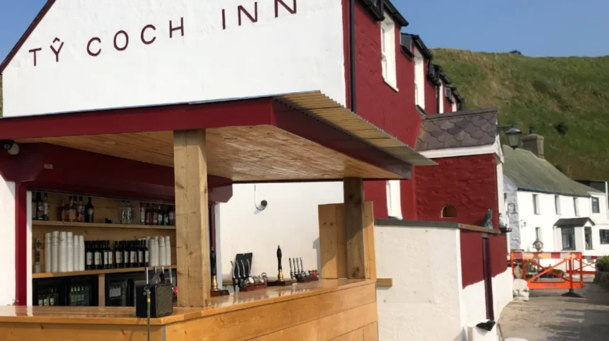 What Makes Ty Coch Inn North Wales One of the Most Famous Beach Pubs in Britain
