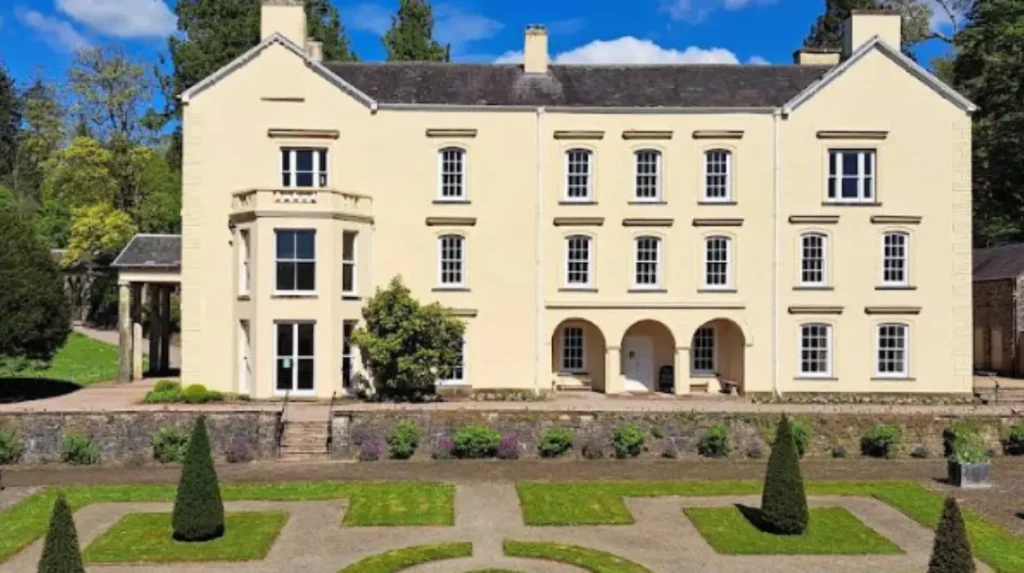 What Makes Aberglasney Wales a Historic Horticultural Landmark