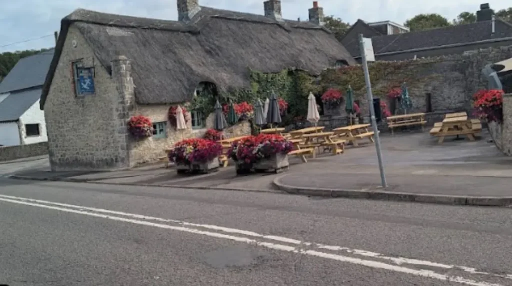 What is the history of the Blue Anchor Inn Wales