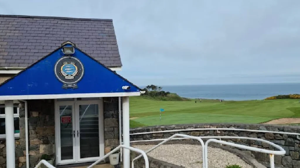 What makes Nefyn and District Golf Club Wales a world coastal layout