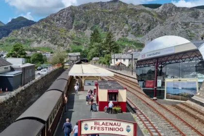 TfW cancels Conwy Valley line trains amid severe weather warning