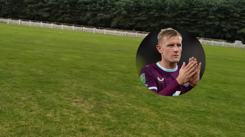 Wrexham beat Sheffield United to sign Joe Worrall from Burnley