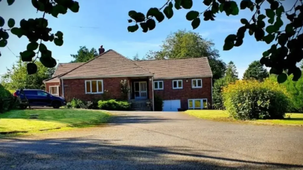 What is the legal framework governing Airbnb in Wales