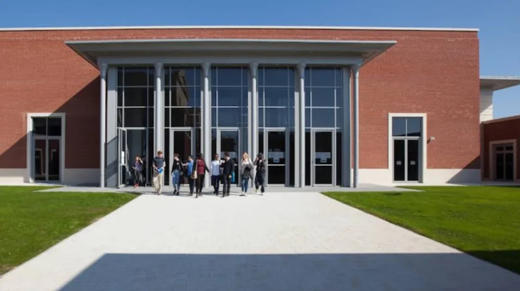 Career and Job Opportunities at Swansea University Wales