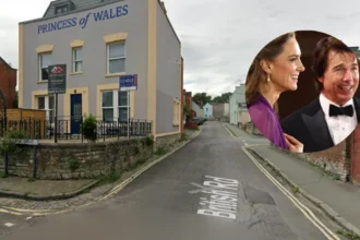 Tom Cruise and Kate Middleton royal protocol at Digger event