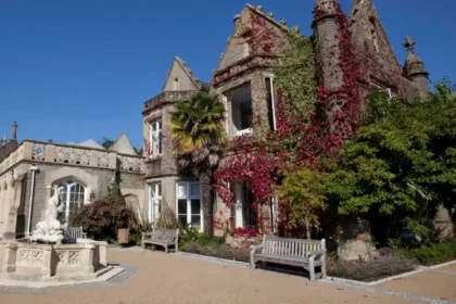 What Are the Career and Job Opportunities at Swansea University Wales
