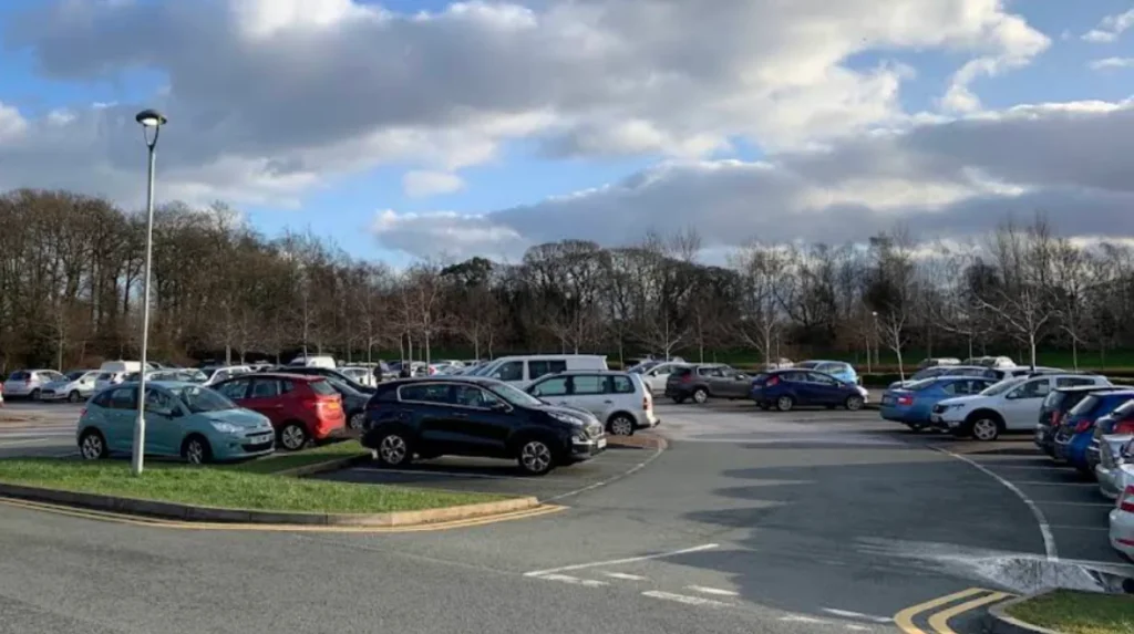 What Is Tweed Mill Outlet North Wales and Where Is It Located
