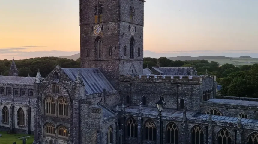 What is the Weather for St Davids Wales Year Round