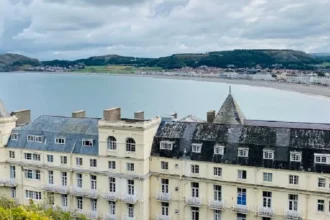 What is the history and significance of Grand Hotel Llandudno North Wales