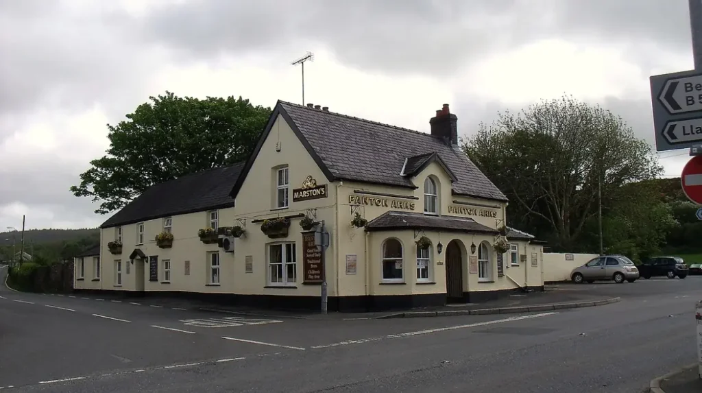 What Are the Best Hotels in Anglesey Wales for Visitors?