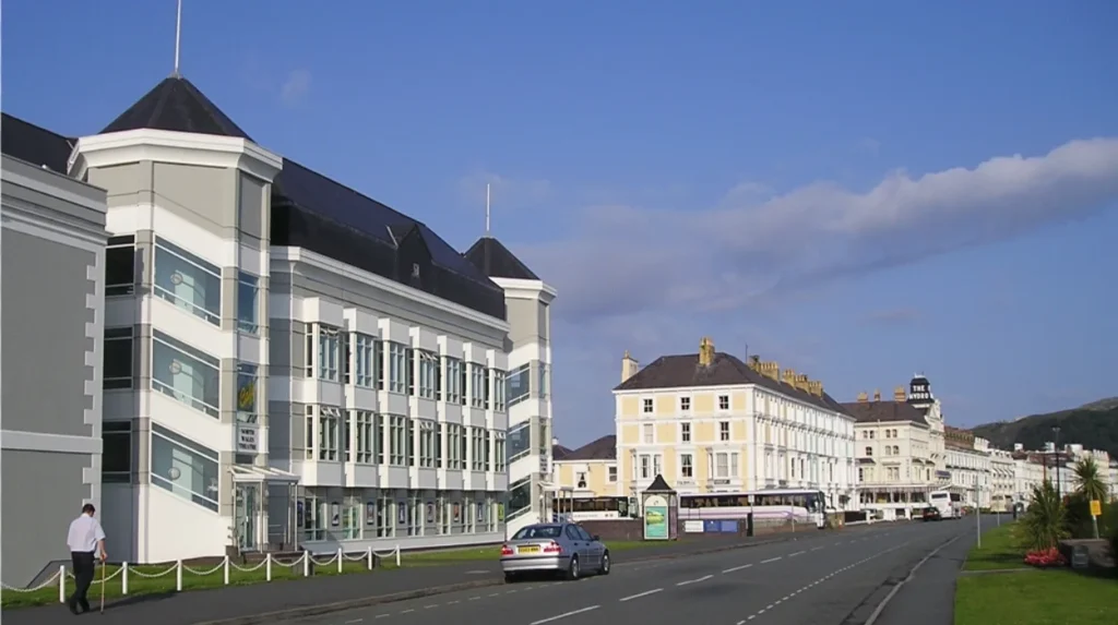 What Are the Best Opportunities for Finding Jobs in Llandudno Wales?