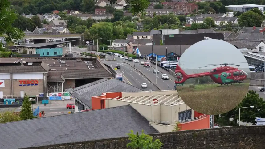 Bridgend minibus crash leaves driver injured near Bryncethin, Wales 2026
