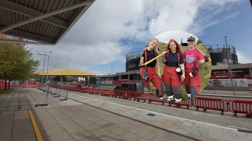 Cathryn Moore, 19, secures Child of Wales Young Leader award