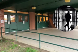 Newport School Committee Approves Floater Custodian