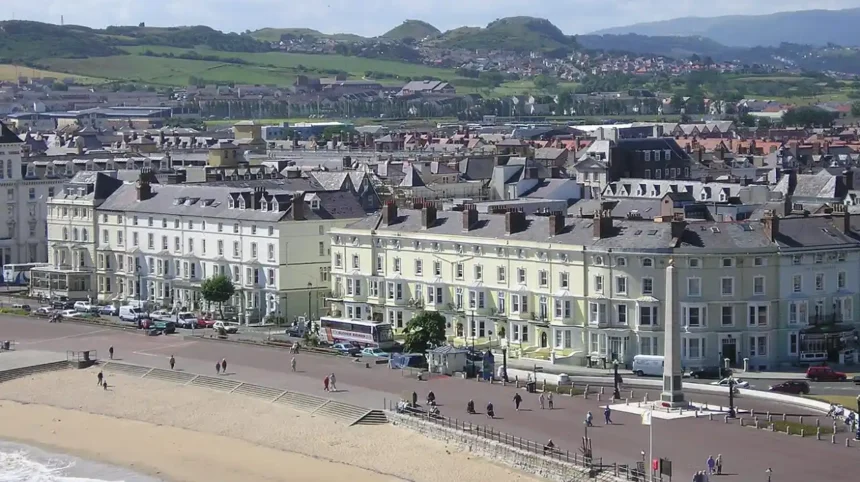 What Are the Best Opportunities for Finding Jobs in Llandudno Wales