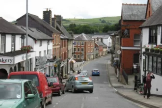 What Makes Knighton Wales a Key Border Destination